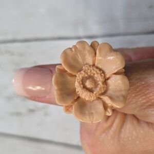 Plunder Peach Floral Ring